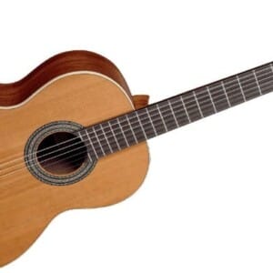 GUITARE CLASSIQUE 5 CEDRE MASSIF SAPELE OPEN PORE CUENCA